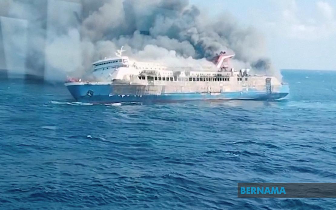 Indonesia Ferry Fire Kills Five, 41 Still Missing
