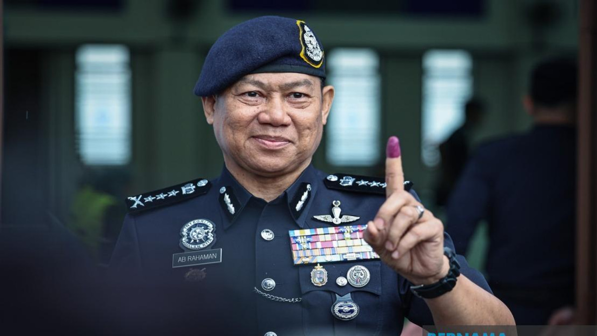 Johor Early Voting Picks Up Pace as Police, Armed Forces Cast Ballots