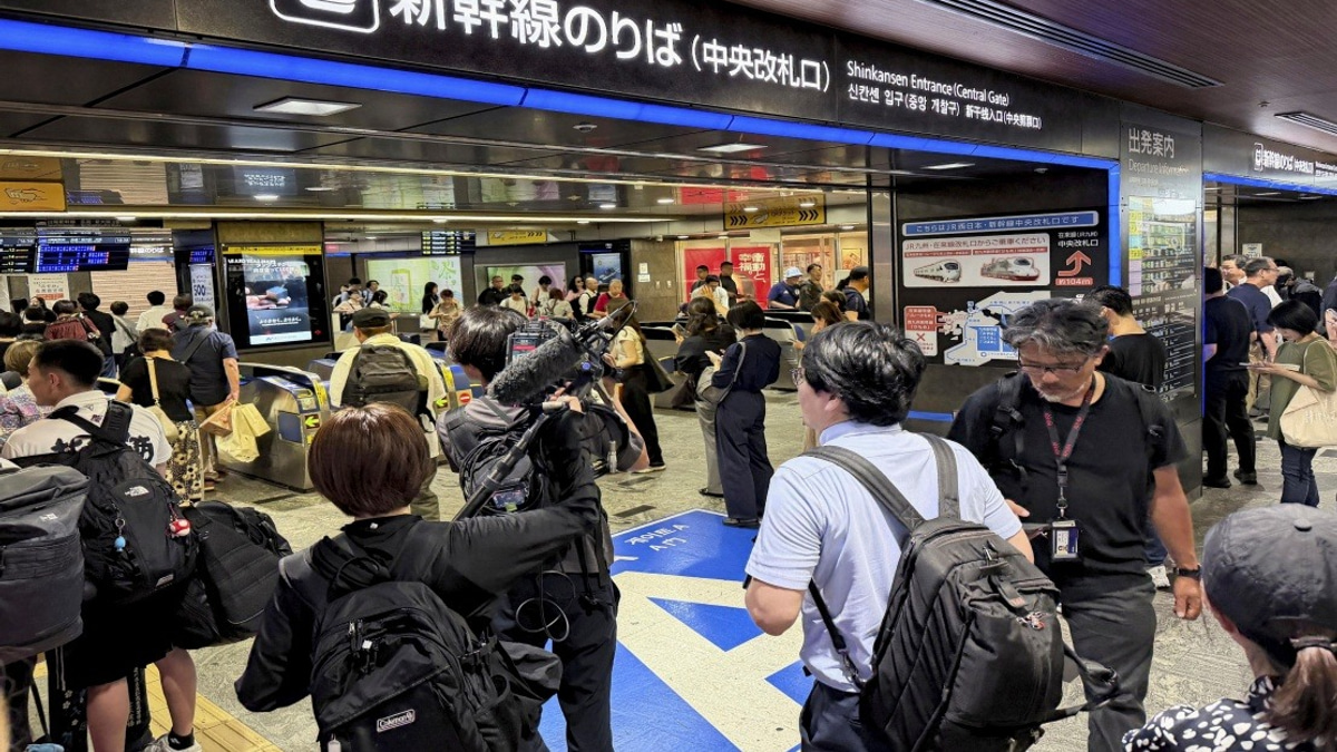 Powerful 7.1 Magnitude Earthquake Strikes Southwestern Japan, Tsunami Warnings Issued