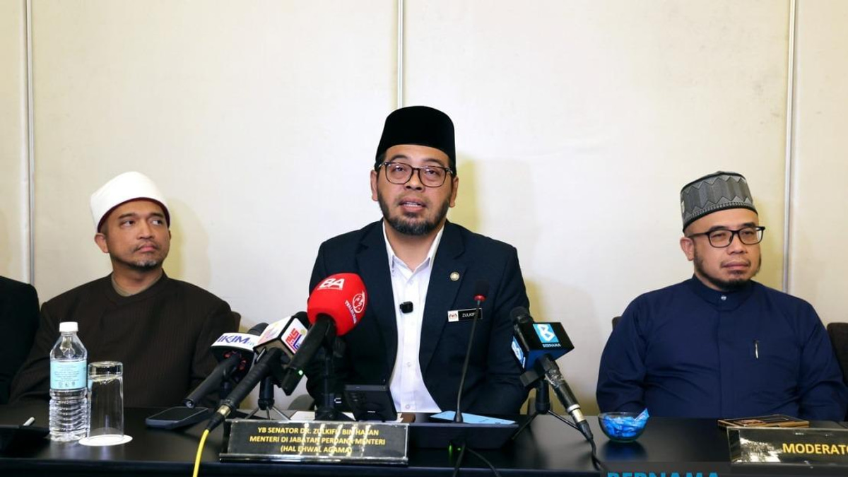 Islamic Affairs Minister: 'Kafir Harbi' Label Unsuitable for Malaysian Citizens