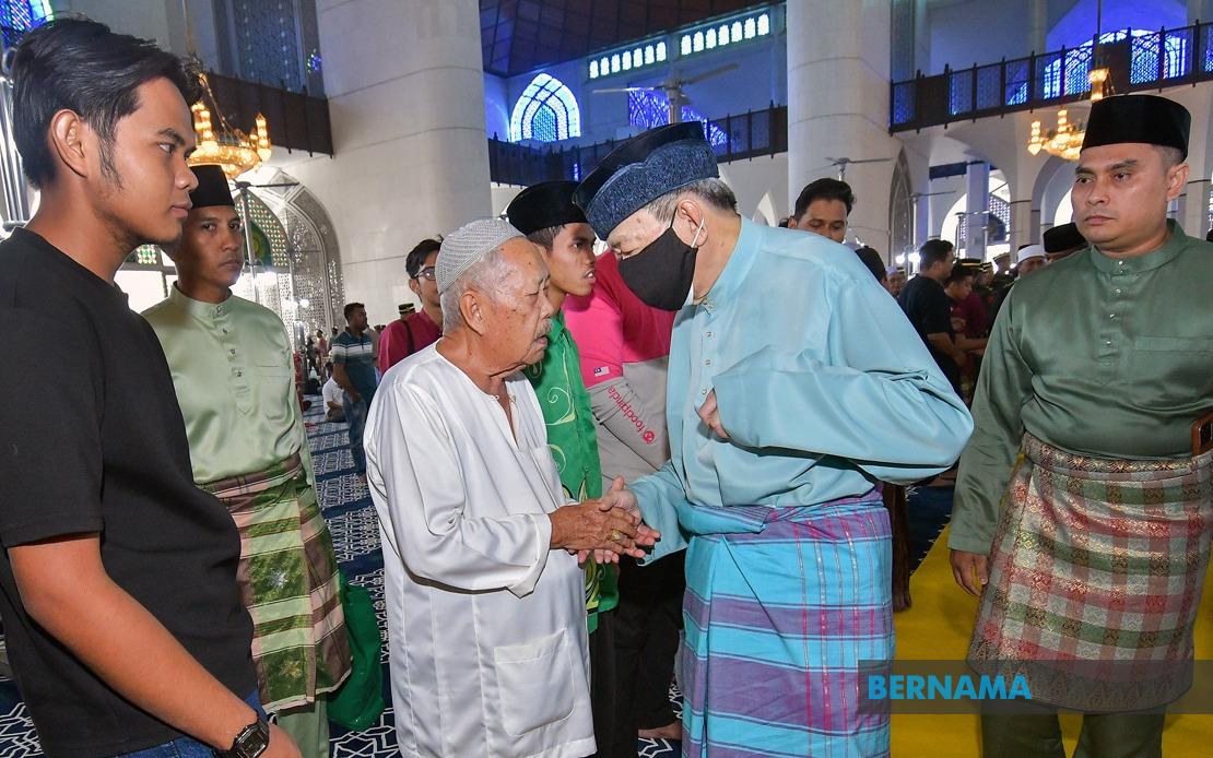 Selangor Sultan Condemns Abuse of Public Trust, Warns of Divine Reckoning