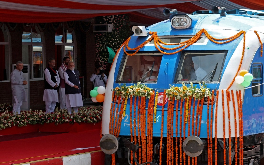 India Launches First Hydrogen-Powered Train as Modi Flags Off Green Rail Initiative