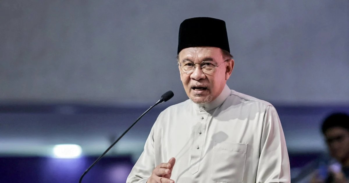 Tunku Mahkota of Johor Receives PM Anwar in Kuala Lumpur