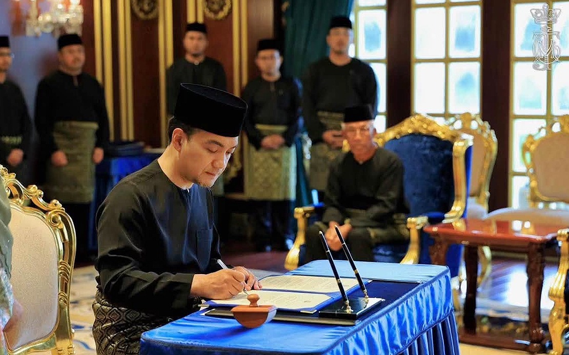 Onn Hafiz Embarks on Second Term as Johor Chief, Anchored by Political Dynasty