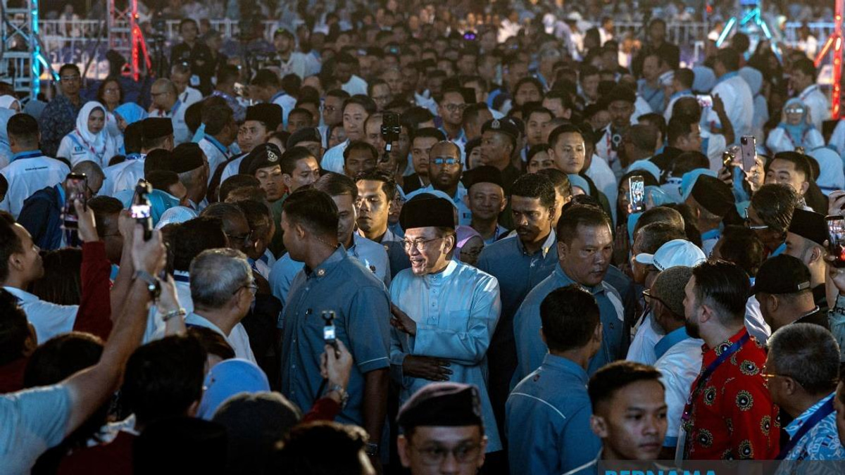 PKR Congress Must Heal Divisions and Restore Public Confidence, Says Tengku Zafrul
