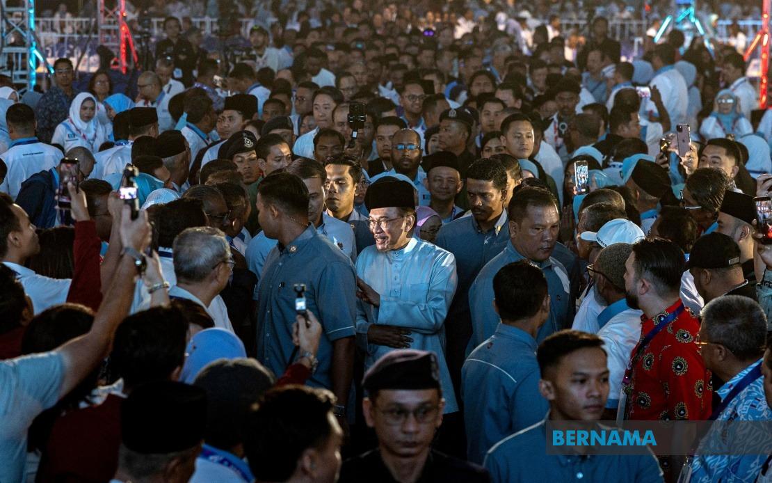 PKR Congress Must Heal Divisions and Restore Public Confidence, Says Tengku Zafrul