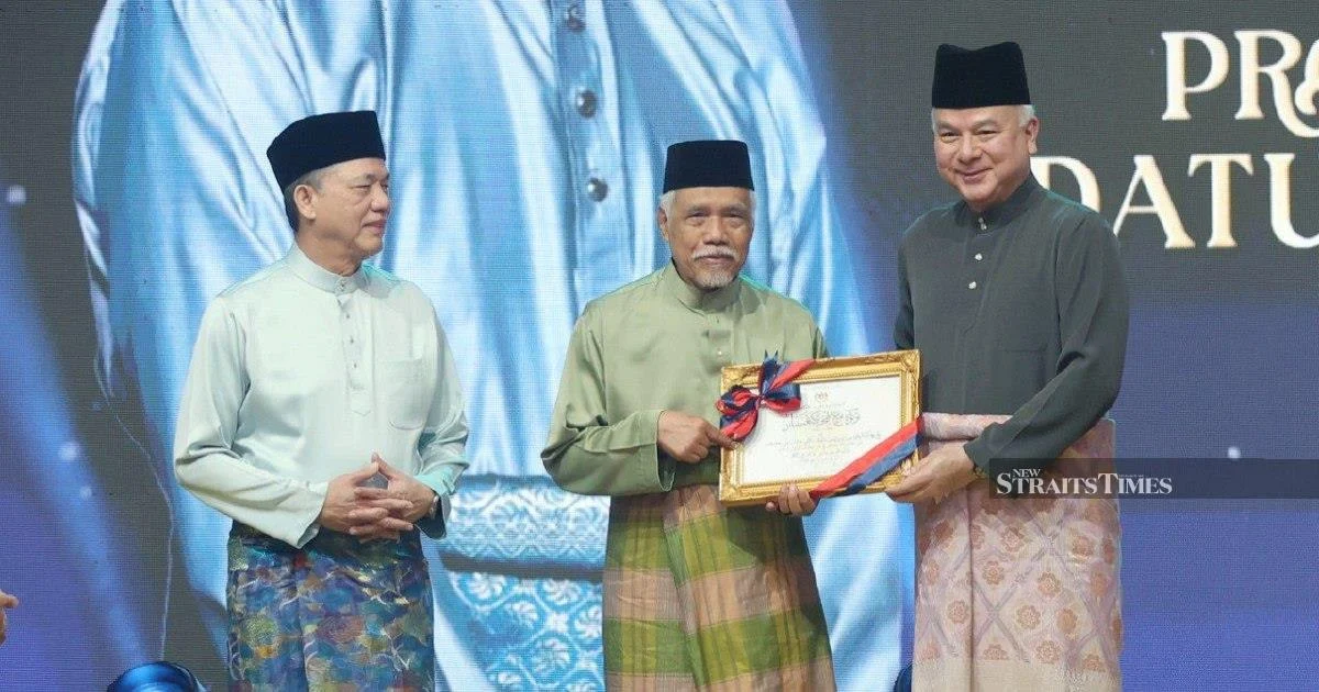Sultan Nazrin Cautions Against Snap Decisions in Governance, Points to Hijrah as Model