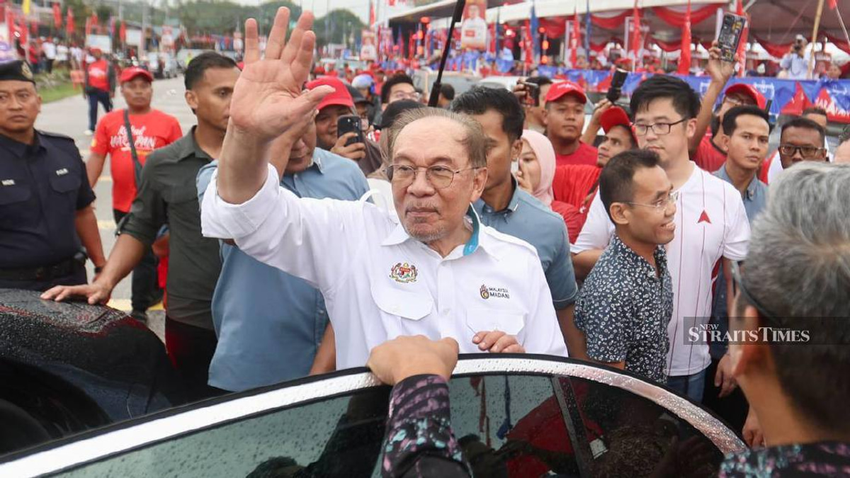 Anwar Expresses Shock at Attacks on DAP Chief During Negri Sembilan Campaign
