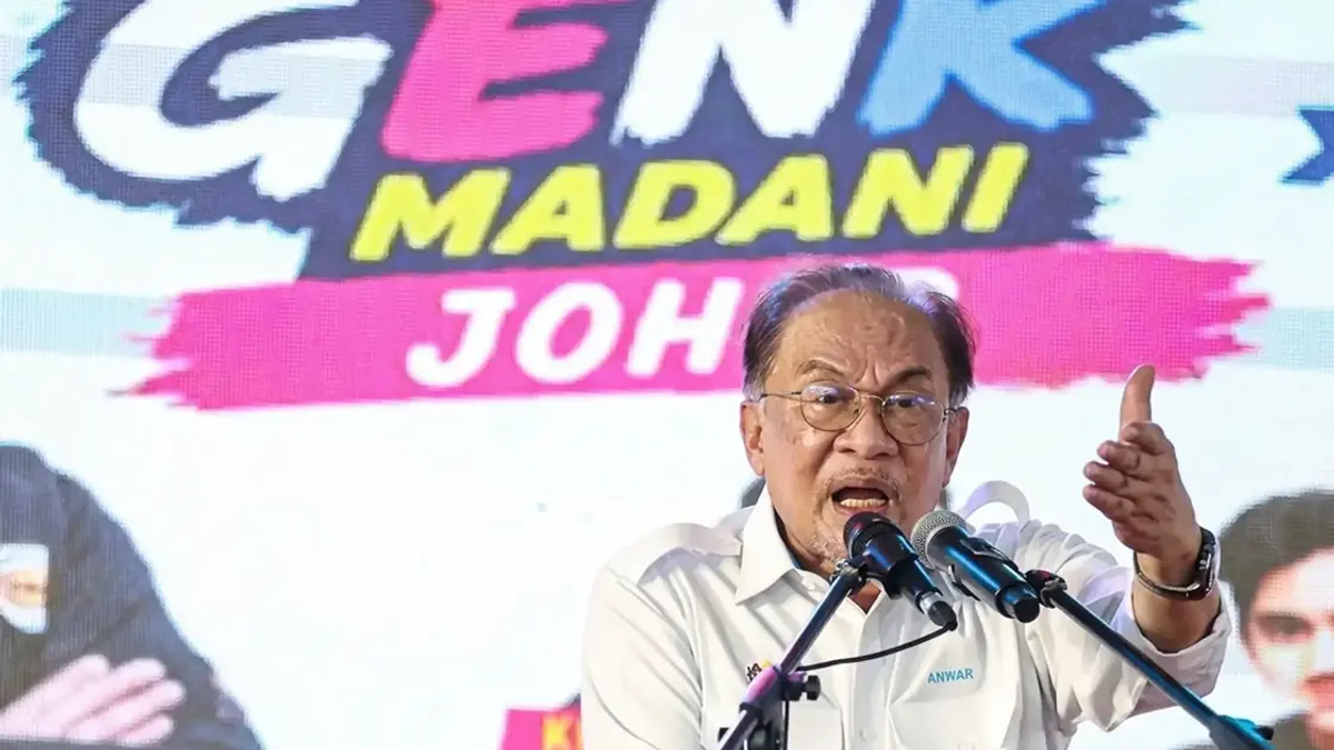 Anwar Showcases Expanded Cash Assistance Under Madani Framework