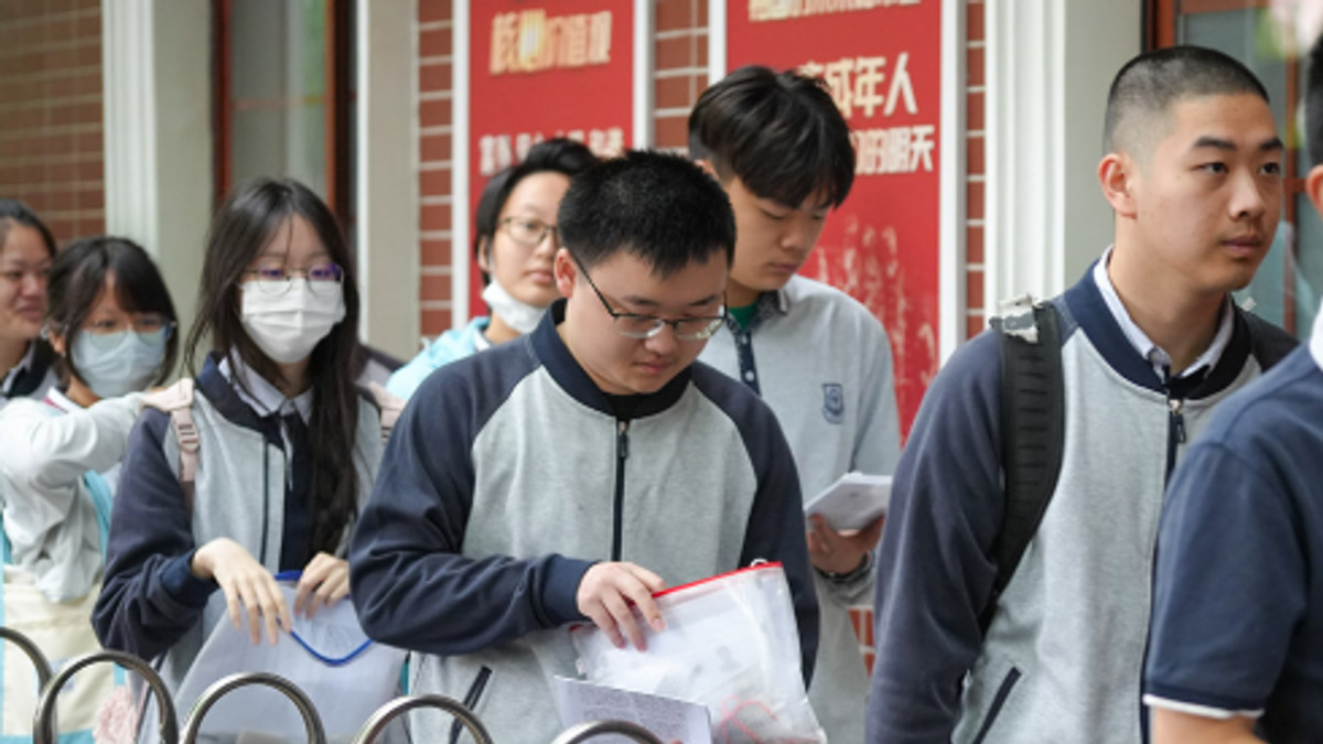 Chinese Universities Step Up Fight Against High-Tech Exam Cheating With Device Bans
