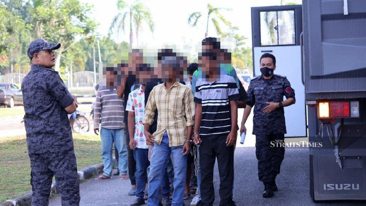 Court imposes hefty fines on 19 undocumented migrants in Kelantan crackdown