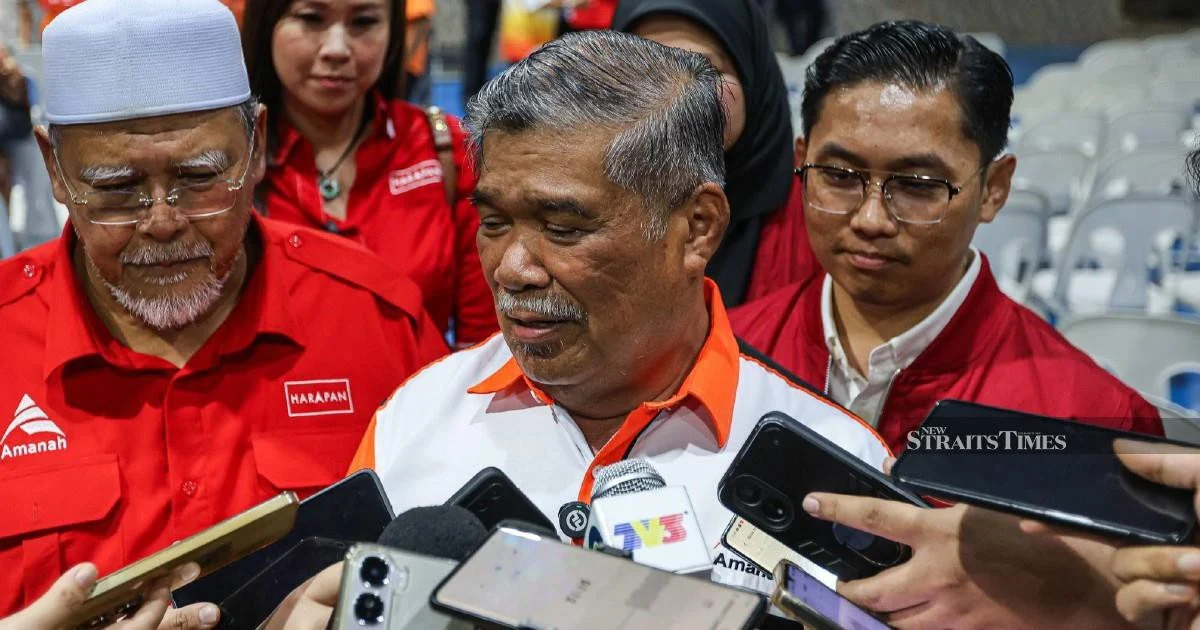 Mat Sabu Attacks PAS for Shifting Stances, Tells Voters to Question Party Directives