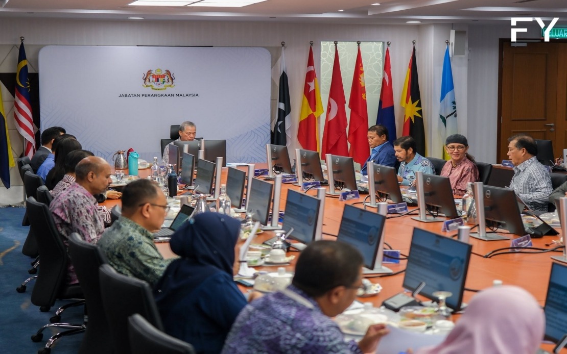 Data and AI Critical to Delivering 13th Malaysia Plan, Says Fadillah