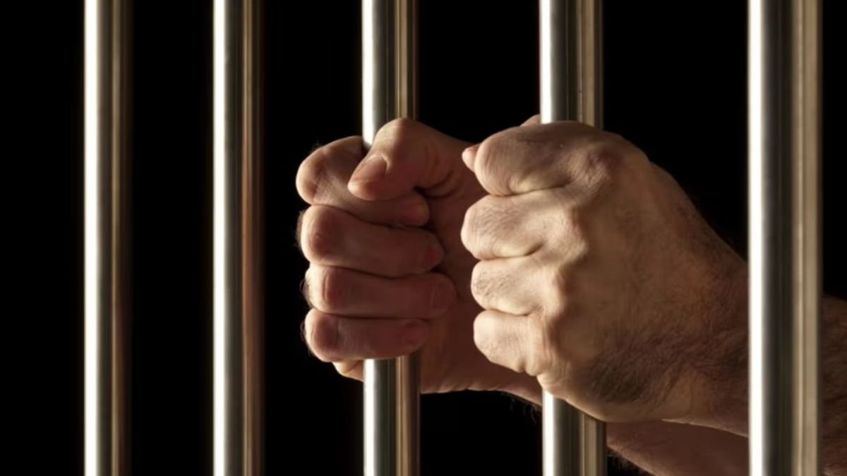 Ex-Unit Trust Consultant Jailed 18 Months, Fined RM2m for Investment Fraud