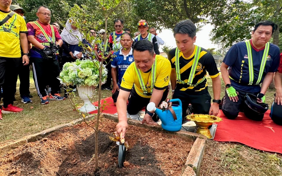 Malaysia Warns Citizens To Avoid Non-Essential Travel To Southern Thailand After Security Flare-up