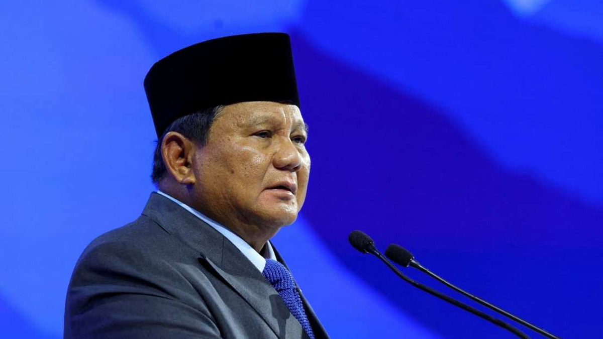 Indonesia's Forest Fires Showing Signs of Control, Prabowo Says Could End in Two Weeks