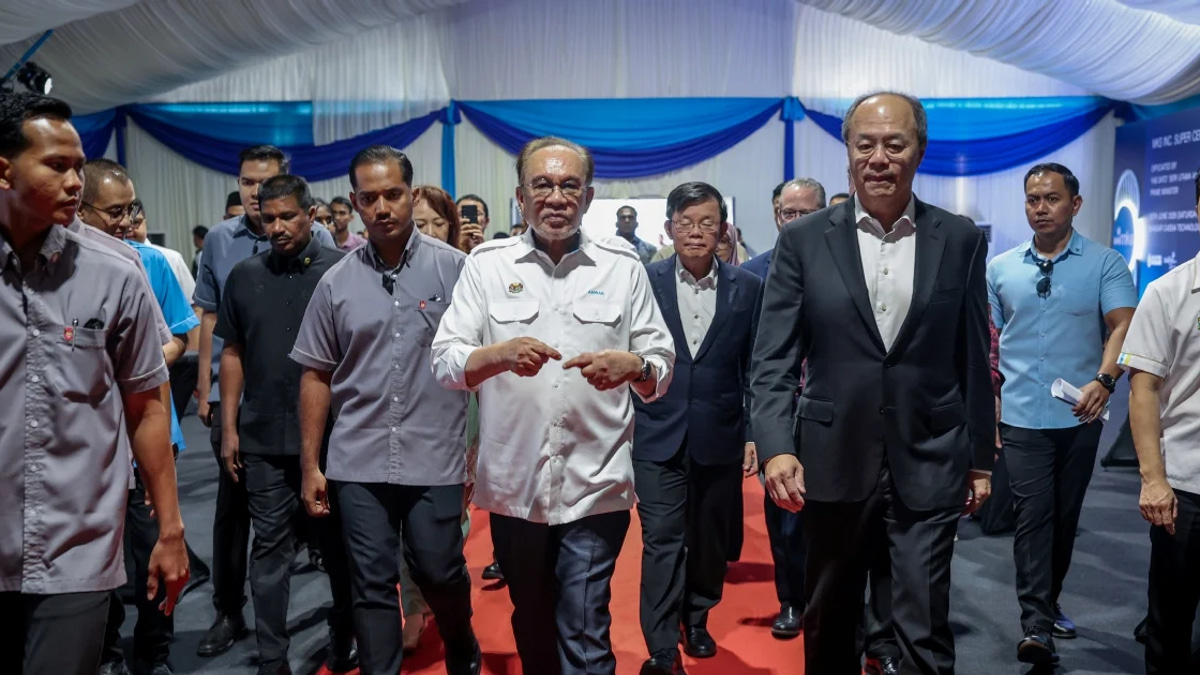 Malaysia's Balanced Foreign Stance and Multiparty Engagement Build Investor Confidence, Says Anwar