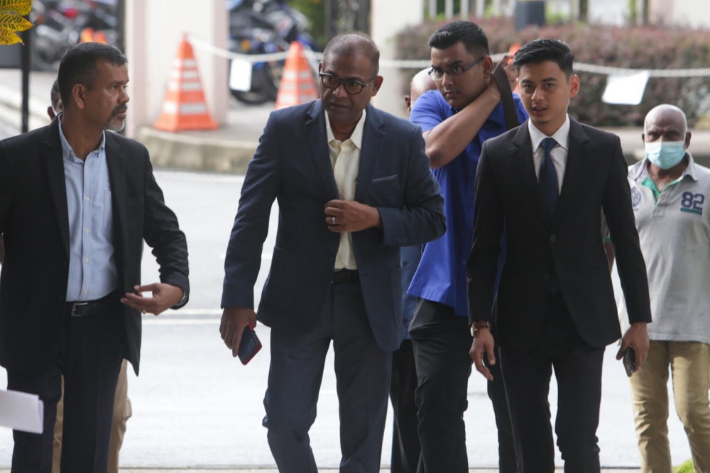 Tabung Haji RCI Speculation Denied: Abdul Azeez's Son Refutes MACC Arrest Rumours