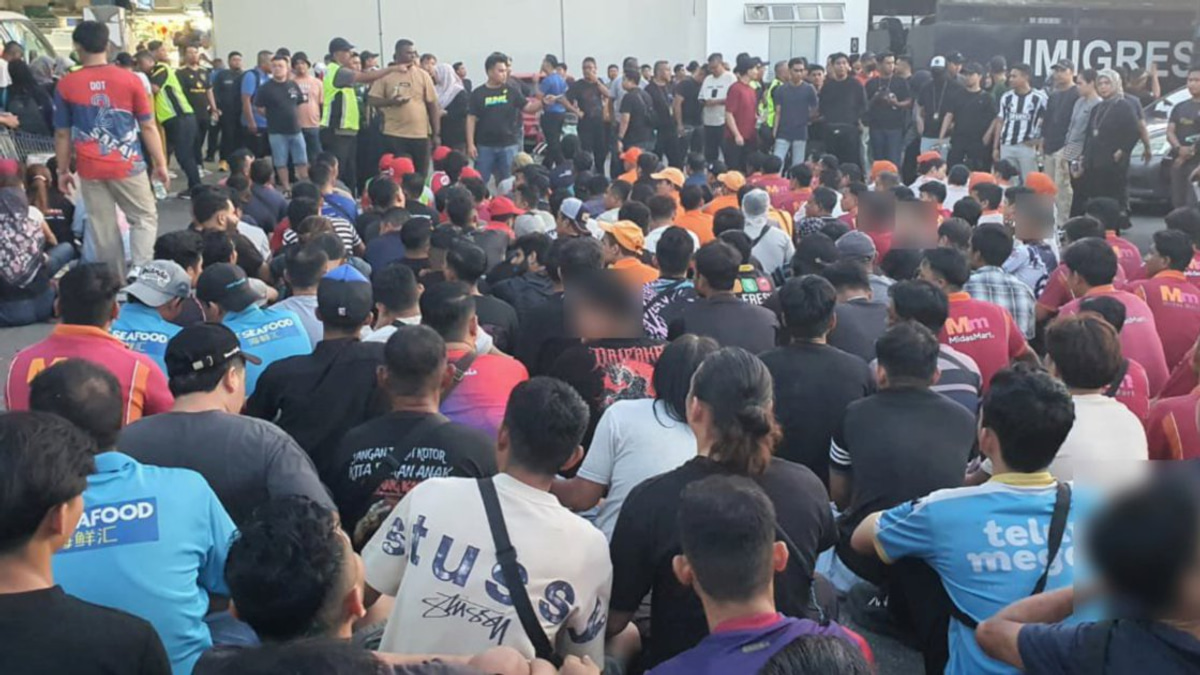 226 Migrants Detained in Major Johor Raid as Smuggling Network Uncovered