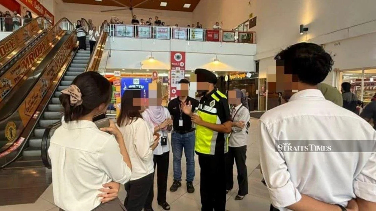 86 undocumented migrants detained in major Klang mall immigration sweep