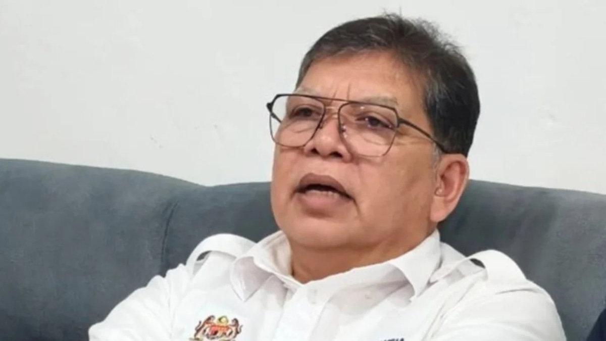 Hamzah Zainudin Reconfirmed as Opposition Leader Following PN's Formal Notice