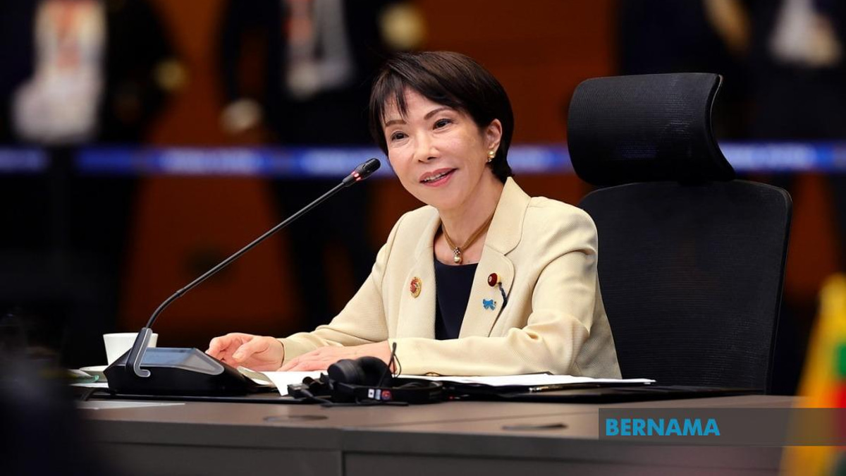 Japan's PM Pushes Oman on Hormuz Shipping Freedoms Amid Iran Tensions