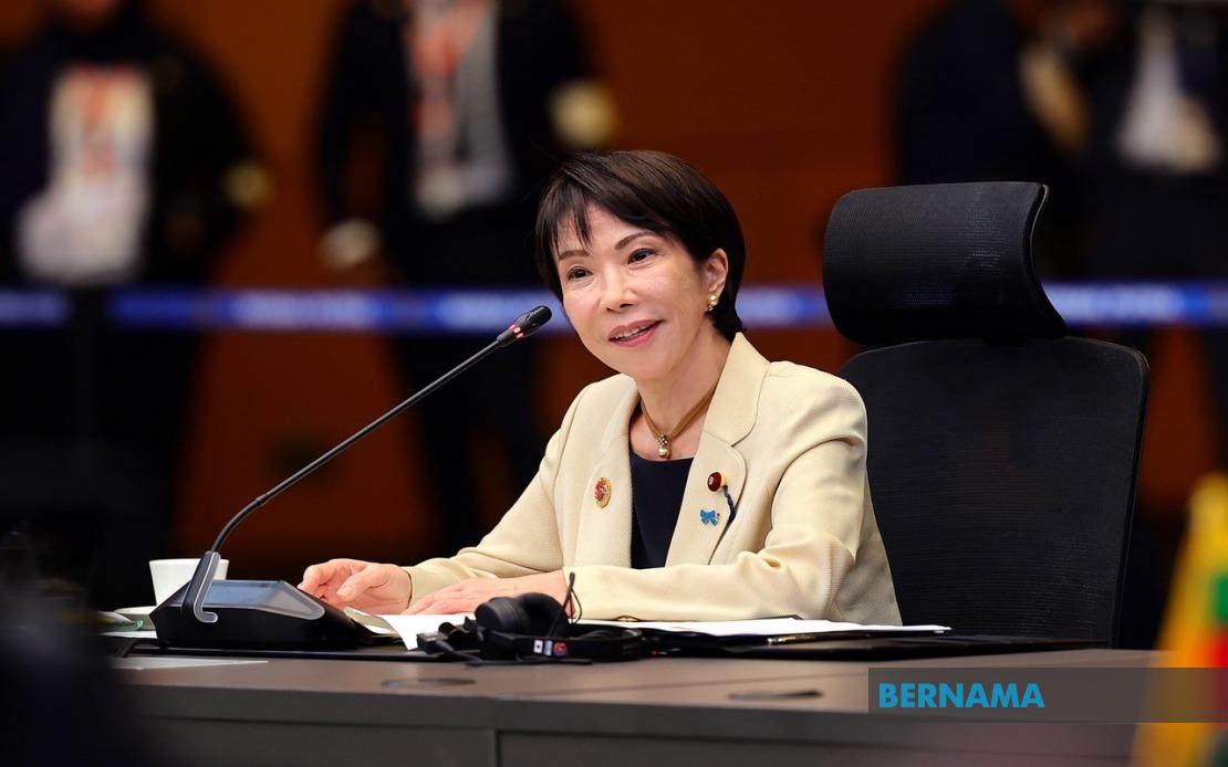 Japan's PM Pushes Oman on Hormuz Shipping Freedoms Amid Iran Tensions
