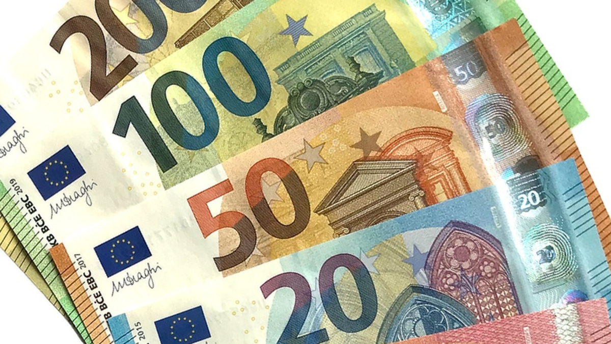 European Parliament Approves Digital Euro, Setting Stage for 2029 Launch
