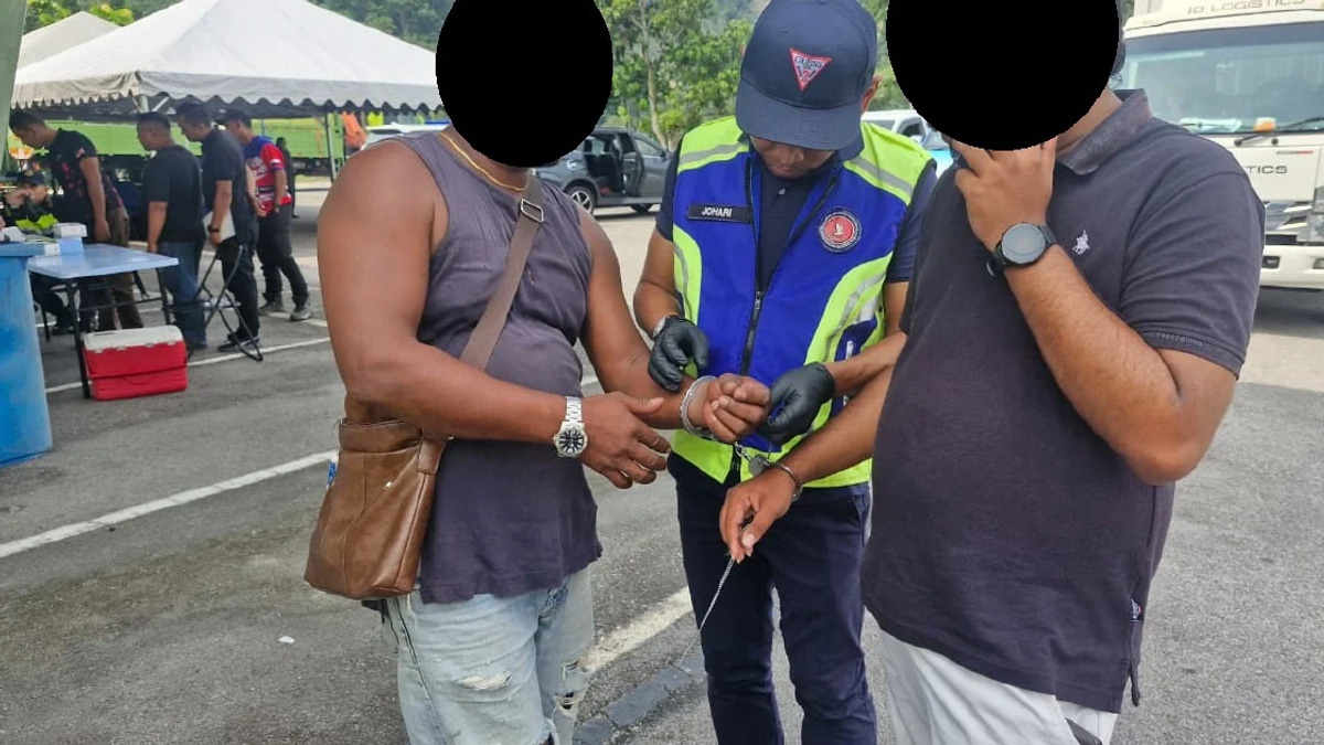 Timber Lorry Driver Arrested After Testing Positive for Methamphetamine and Cannabis at Kuala Lumpur Toll Booth