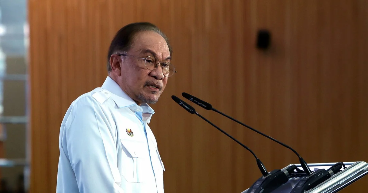 Anwar Rebuffs Allegations of Unequal Federal Development Funding to States