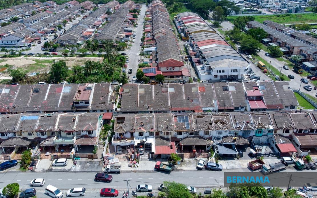 Police Establish Security Cordons in Storm-Ravaged Bercham as Cleanup Continues