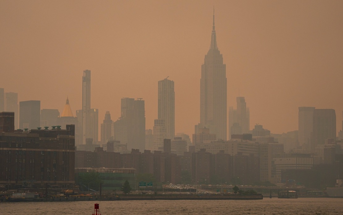 Wildfire Smoke Forces Mexico's Sheinbaum to Change Plans for World Cup Final in New York