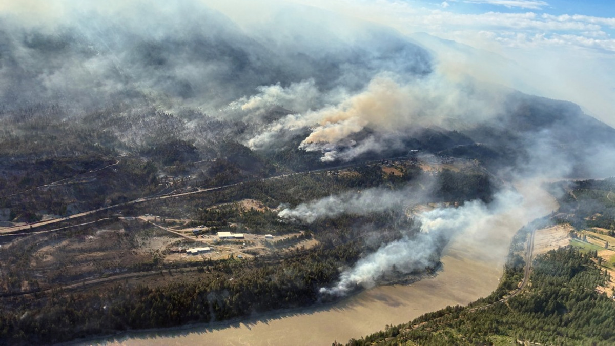 Wildfire Suppression Aircraft Crashes in Northwest Territories, Three Killed