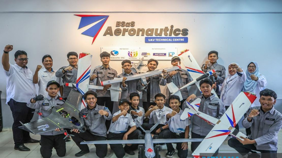 Building Tomorrow's Engineers: How SMK Bukit Sawa Students Are Designing and Flying Their Own UAVs
