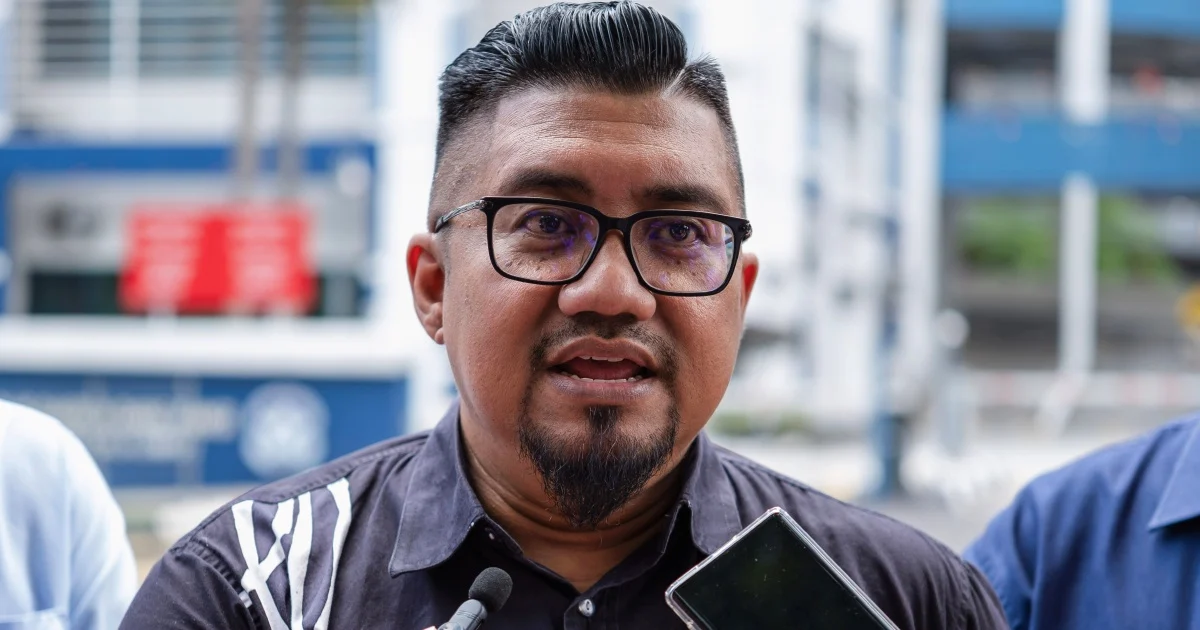 Chegubard Denies Sedition Charge Over Negri Sembilan Royalty Posts