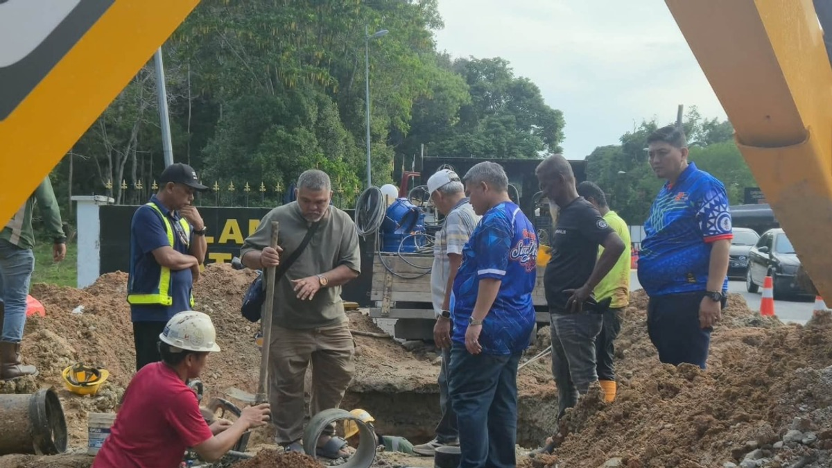 Melaka Proposes Temporary Water Tank for Kem Terendak as Pipe Burst Cripples Military Camp