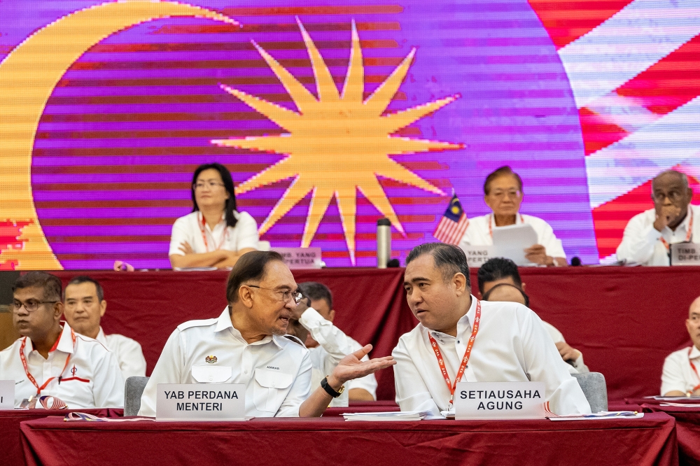 DAP Commits to Pakatan Coalition Despite Reform Frustrations, Loke Says