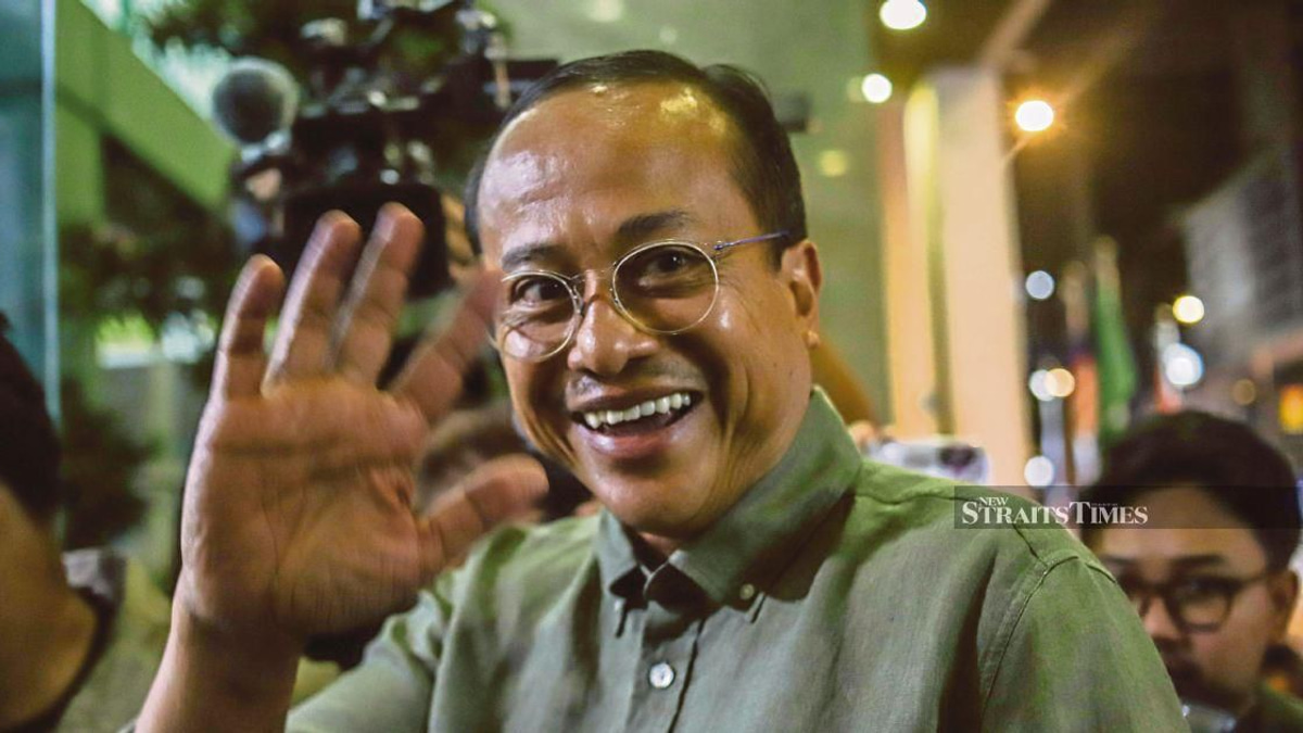 Samsuri Says Coalition Leadership Approved All Pre-Election Discussions with External Parties
