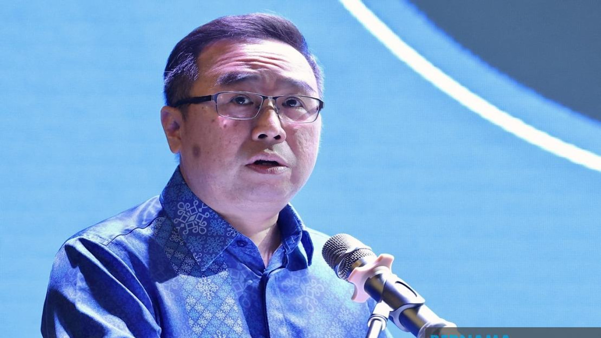 Malaysia's Digital Healthcare Push To Unite Fragmented System, Says Innovation Minister