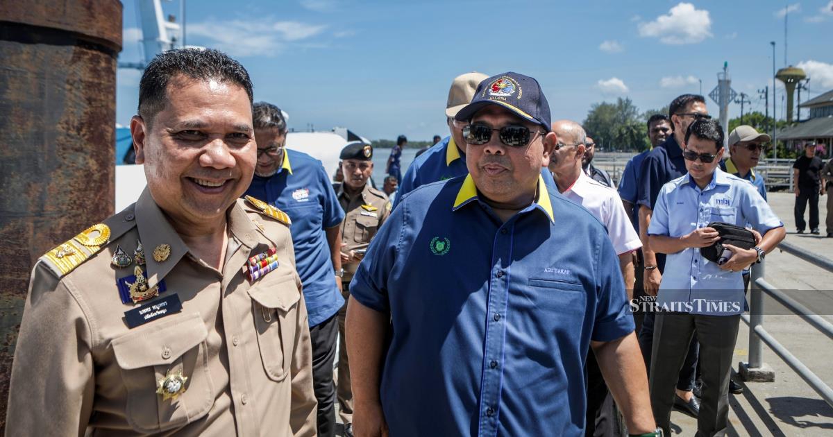 Perlis Menteri Besar Abu Bakar Hamzah Steps Down from Bersatu Supreme Council to Prioritise State Governance