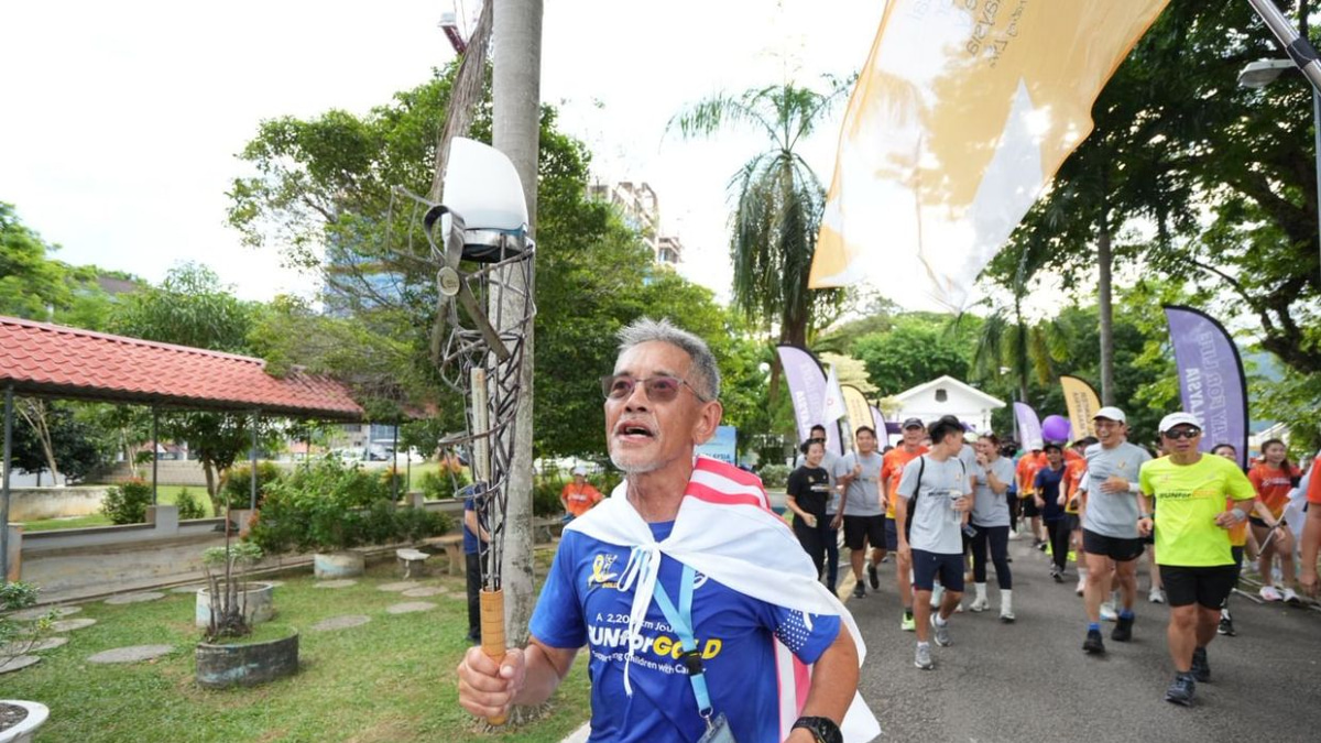 From Grief to Purpose: How a Retired Malaysian Engineer Ran 2,200km to Honor His Late Wife