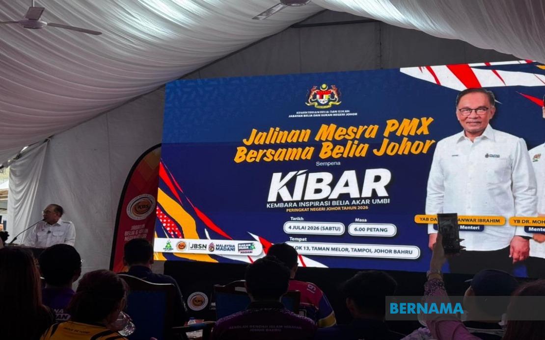 Anwar Urges Substance Over Slogans in Defending Malay Interests