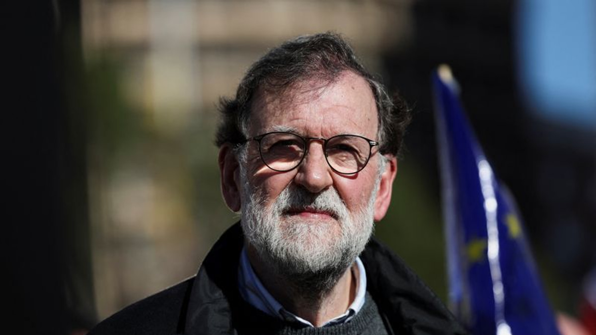 Spain Issues Formal Apology After Ex-PM's Column Questions 'Frenchness' of France's World Cup Squad