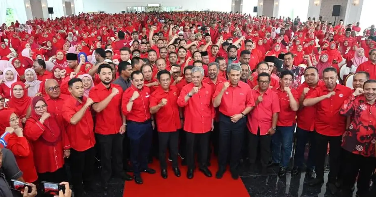 Zahid Delegates Negeri Sembilan Seat Allocation to Tok Mat in BN's Pre-Election Phase