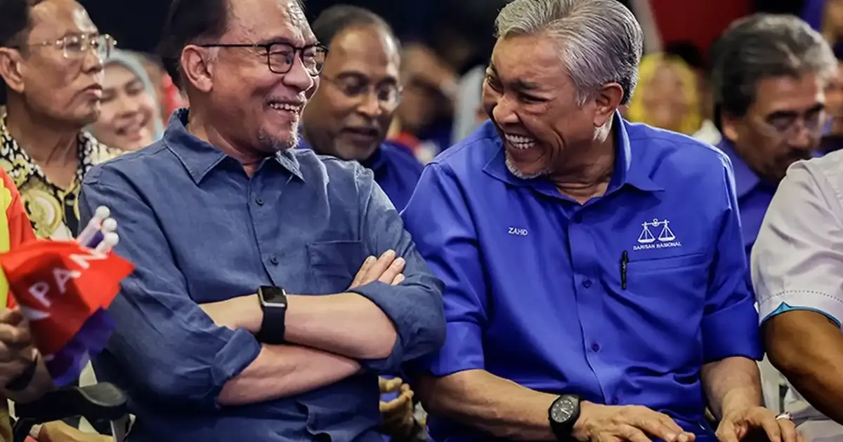 Zahid Counters Anwar with Poetry, Reaffirms BN's Coalition Commitment