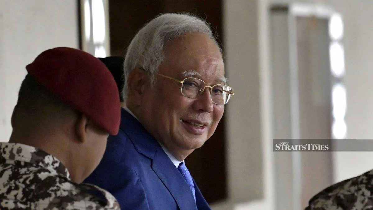 DAP Accused of Inconsistency Over Najib Pardon Proposal