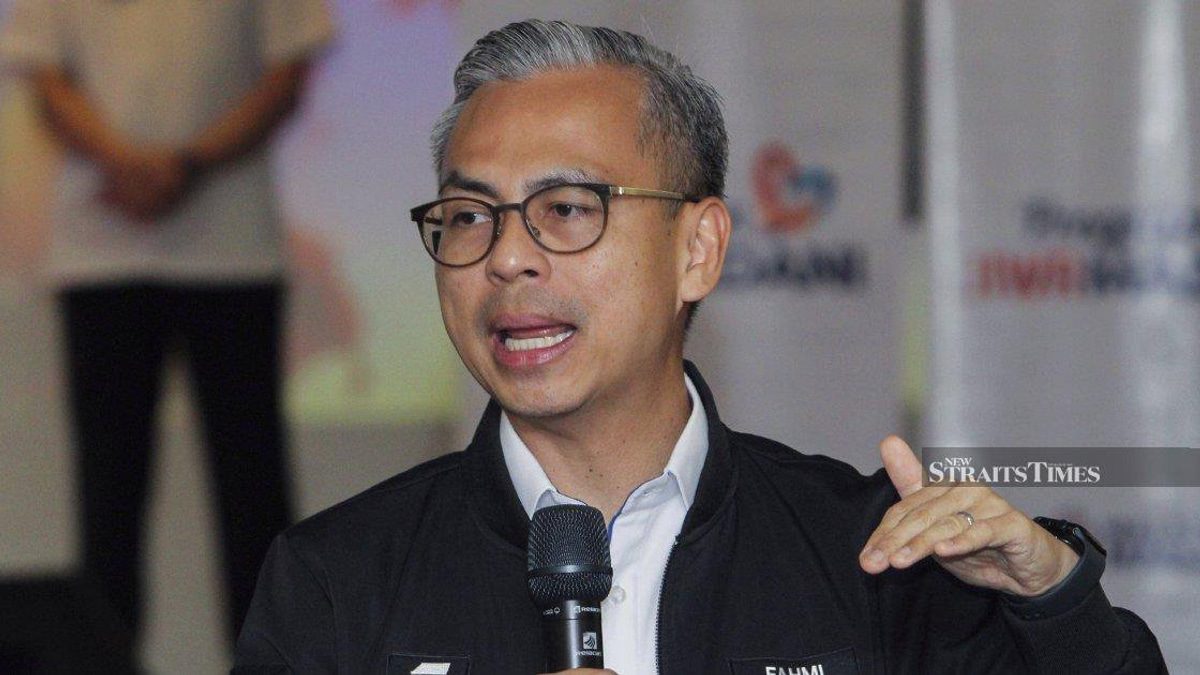 Johor's communications minister calls for diaspora voters to return home for July election