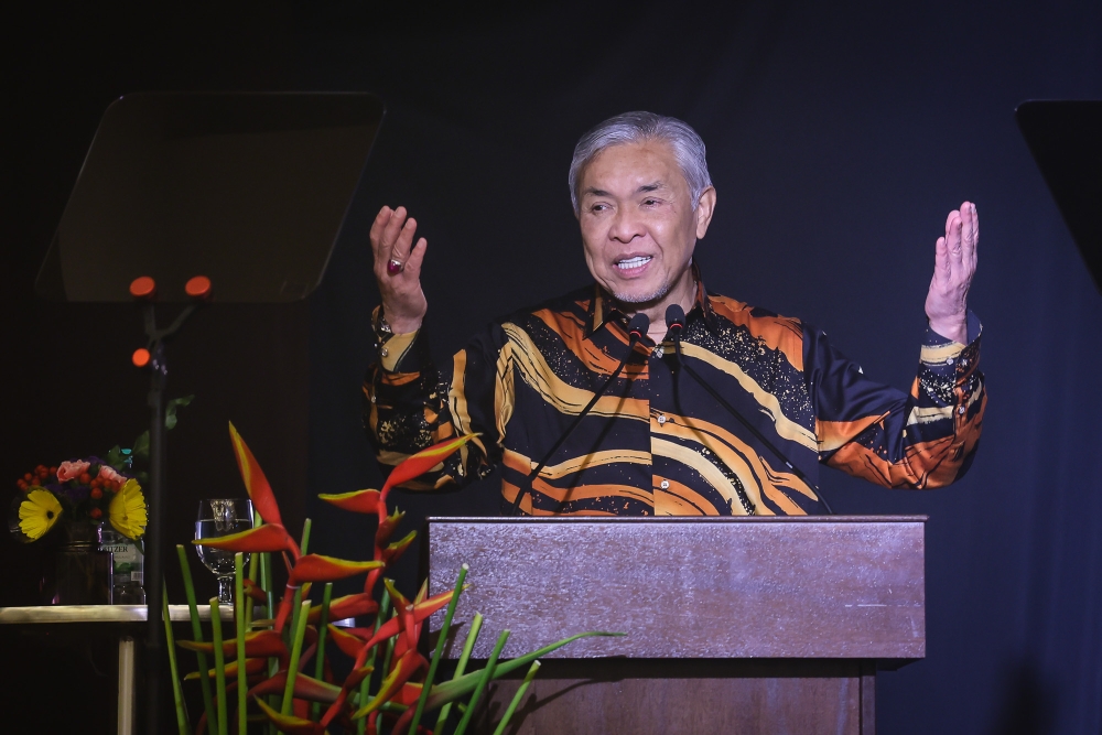 Zahid confident of momentum surge as Umno-BN consolidates state-level gains