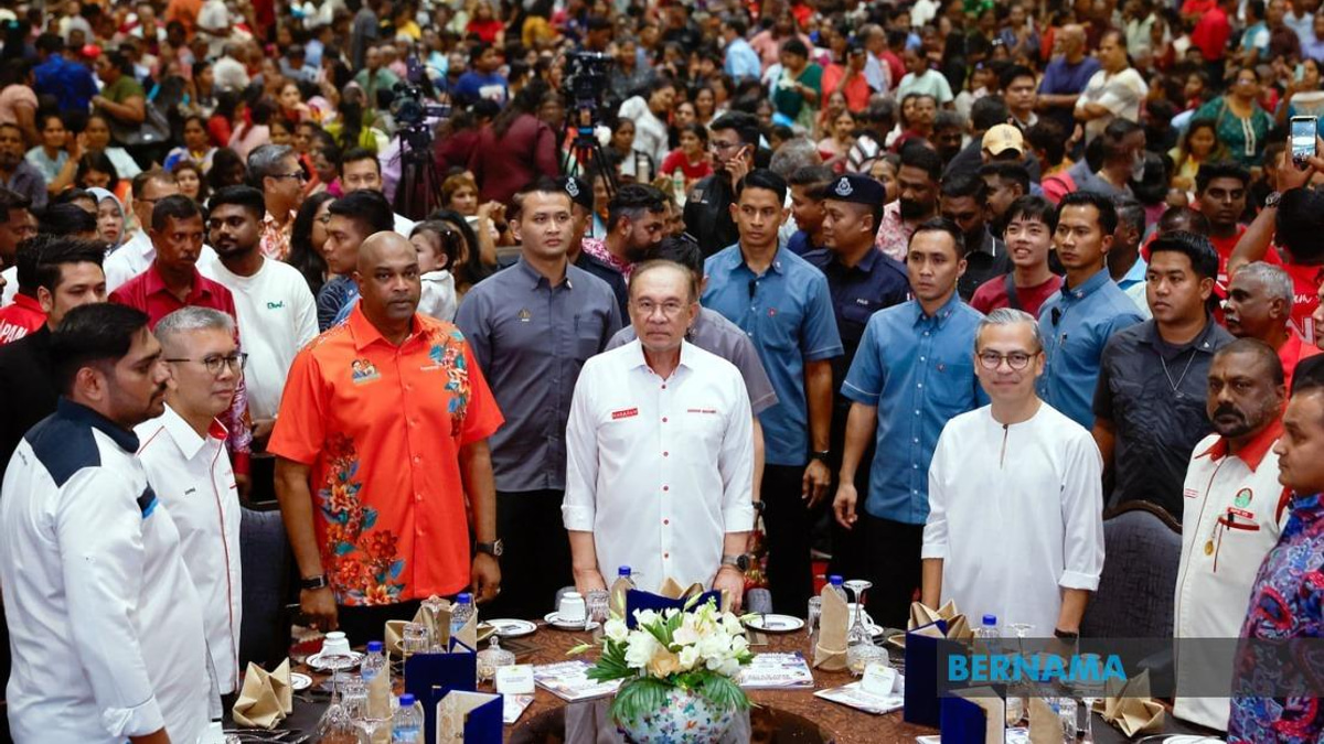 PM Anwar Reaffirms Apology to Indian Community, Emphasises Malaysia Belongs to All