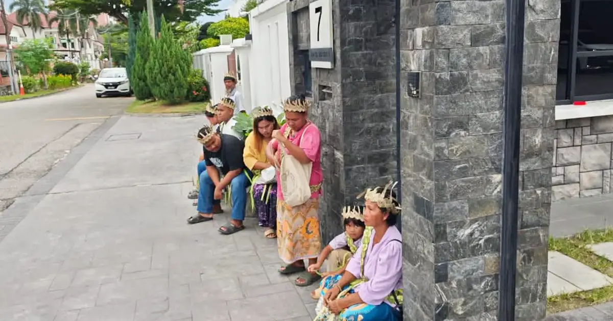 Three Orang Asli Detained in Land Row Released, Anwar Confirms